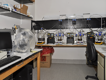 Paliy Lab bioreactor room