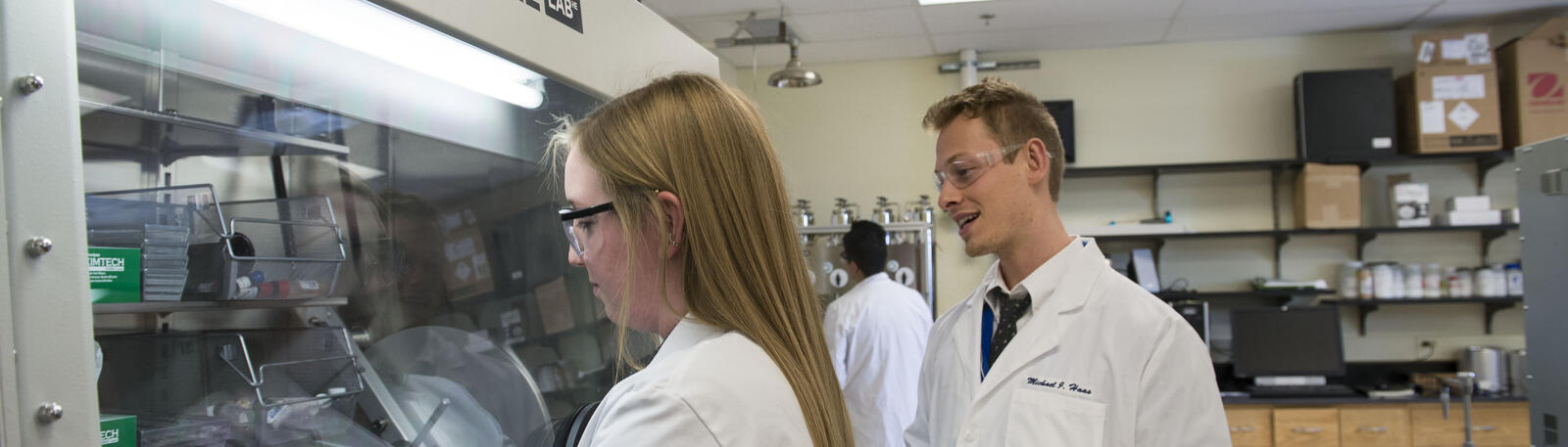 photo of students working in a lab