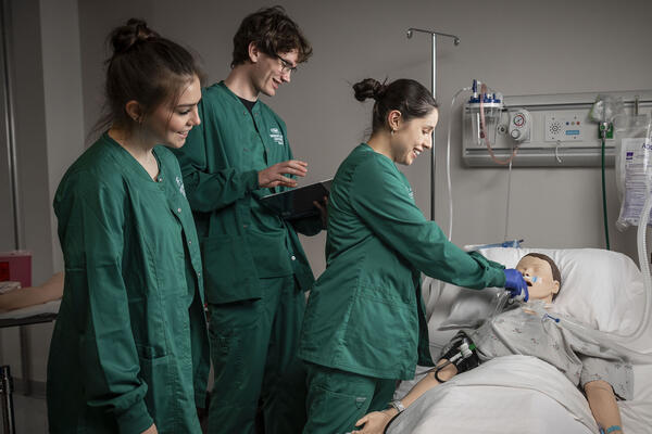 photo of nursing students in a lab