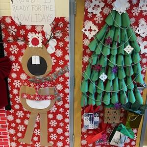 photo of College of Science and Mathematics Academic Advising from Door Decorating Contest 2023